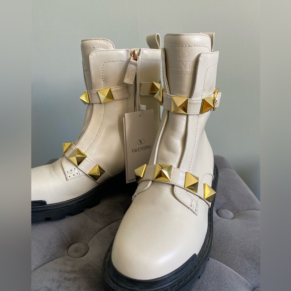 VALENTINO GARAVANI Rockstud Leather Boots - Picture 2 of 6